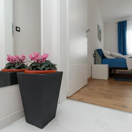 Appartement Azzuro *