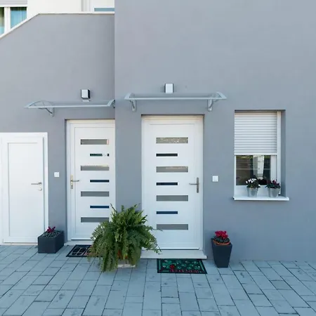 Apartment Azzuro Zadar
