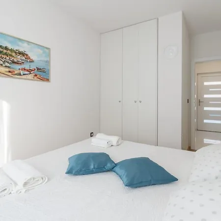 Azzuro Zadar